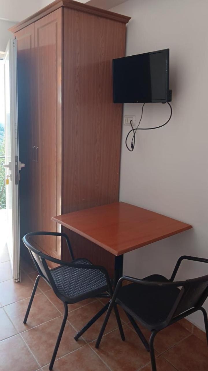 Guesthouse Mateo Дхерми Номер фото